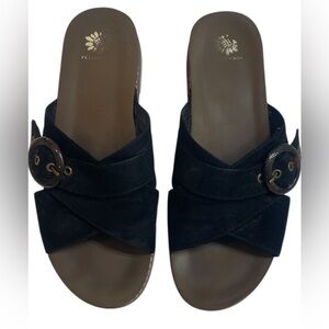 YELLOWBOX Velio black slip on sandals buckles